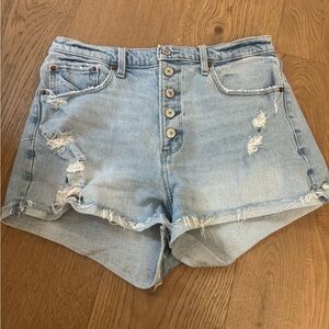 Abercrombie High Rise Mom Shorts Light Blue Denim Size 10/30 curve love